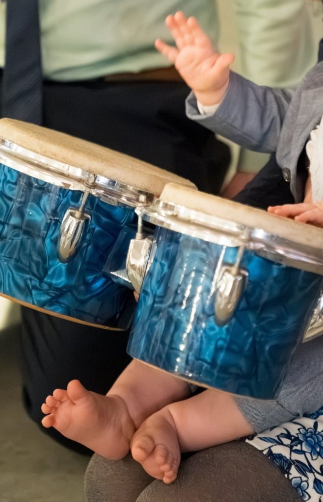 Spielgruppe mit Kindern